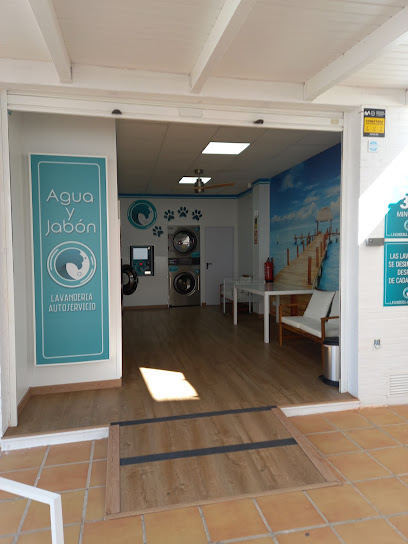 AGUA Y JABÓN NOVOCENTER - Chiclana de la Frontera