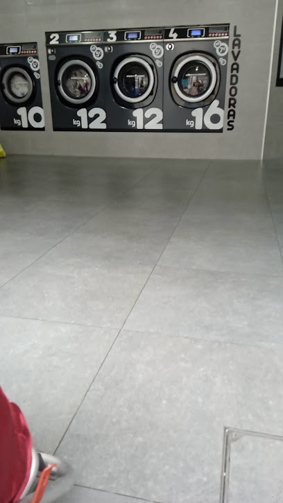 Lavamas Lavanderías Autoservicio - Rochapea - Pamplona