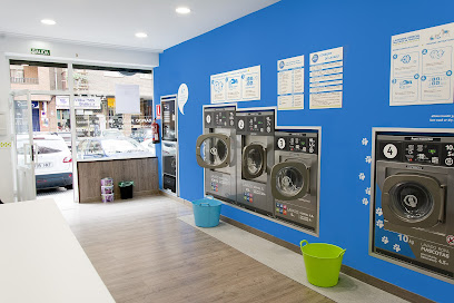 Lavandería Autoservicio La Wash - León