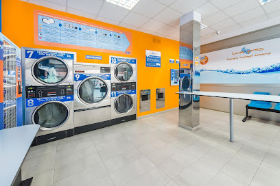 Lavandería Autoservicio LavaXpres - Irún