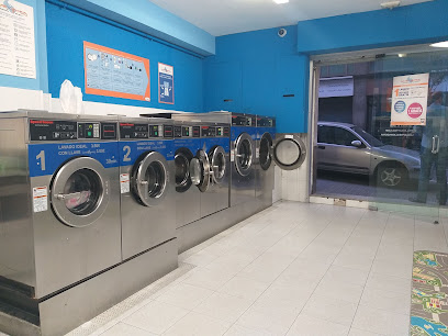 Lavandería Autoservicio LavaXpres - L'Hospitalet de Llobregat