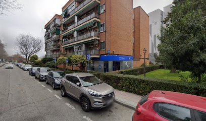 Open Blue Lavandería Y Tienda Autoservicio - Móstoles