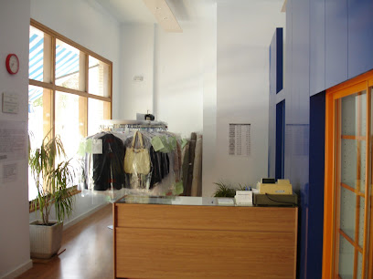 Tintorería Moderna - Cáceres