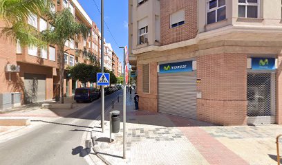 Tot Net Tintoreria Bugaderia - Moncada